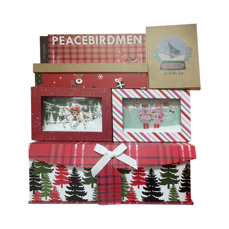 Mga Gift Box na Packaging na May Temang Pasko